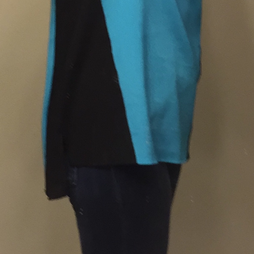 Calvin Klein Top - Picture 2 of 3